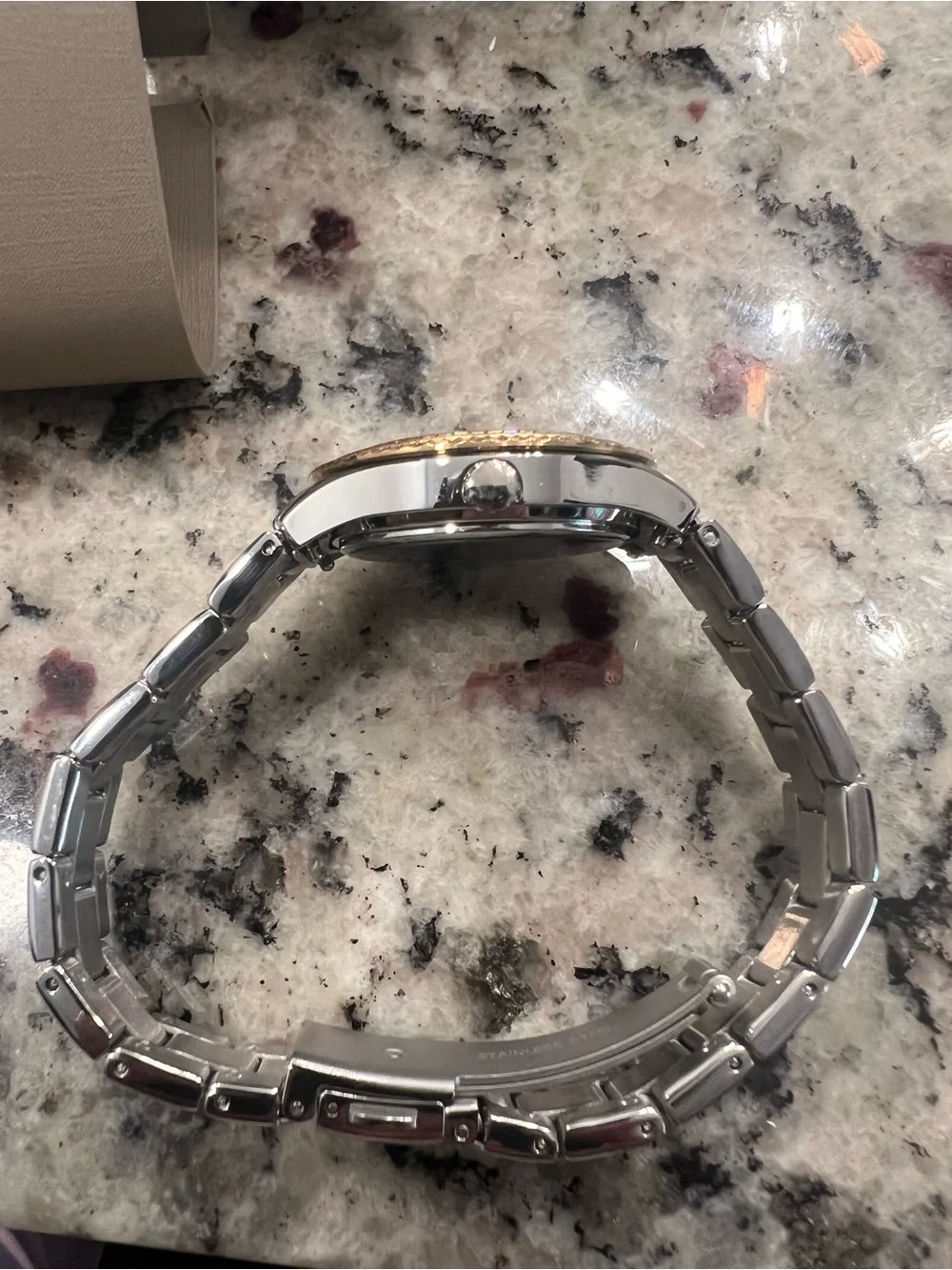Fossil Scarlette ES5138 Women’s Watch Two-Tone Silver Gold Crystal Bezel (NWOT)
